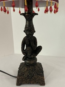 lot 73 image: Petite Monkey Figurine Table Lamp