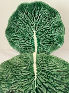 lot 48 image: Pair of Vintage Secla, Portugal Emerald Green Cabbage Platters