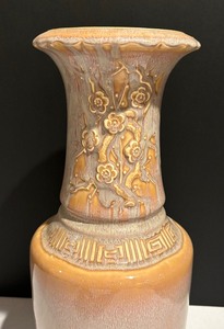 lot 180 image: Vintage Vase