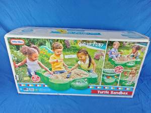 lot 7 image: New Little Tikes Turtle Sandbox