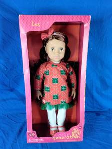 lot 12 image: New Our Generation Luz Doll