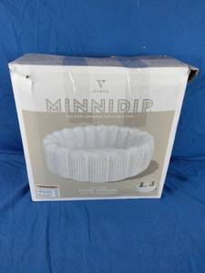 lot 20 image: LaVaca Minnidip The Adult Kiddie Pool