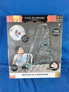 lot 21 image: New FAO Schwarz Roller Coaster Build Set - 736pc