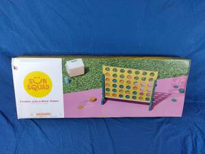 lot 25 image: Sun Squad Jumbo 4-in-a-Row Game
