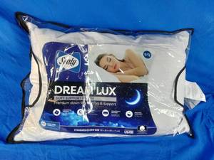 lot 41 image: New Sealy Dream Lux Soft Support Pillow