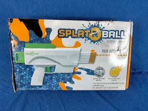 lot 82 image: New Splat R Ball Water Ball Blaster