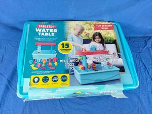 lot 83 image: New Tabletop Water Table