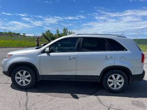 2012 Kia Sorento LX
