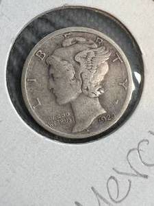 lot 37 image: 1920-D US MERCURY DIME