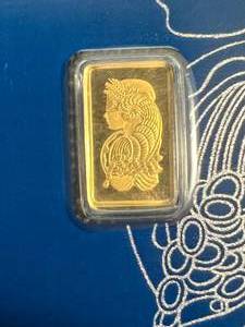 lot 52 image: 1 GRAM .999 PURE GOLD PAMP BAR