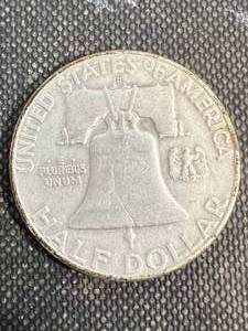 lot 57 image: 1961-D US FRANKLIN HALF DOLLAR