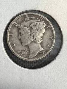 lot 64 image: 1939-D US MERCURY DIME