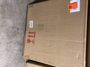 Medium Round Silver Modern Mirror (21.6 in. H x 21.6 in. W) by Kate and Laurel Customer Returns See Pictures