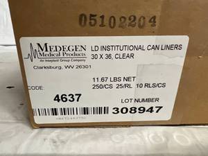 lot 284 image: Case of 250 30x36 Clear Can Liner