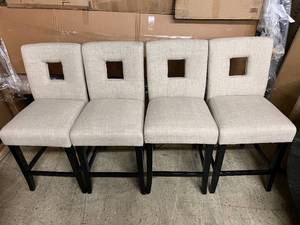 lot 11 image: 4 Linen Keyhole Bar Height Chairs