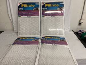 lot 26 image: 4 3M Filtrete 1500 High Performance Air Filters