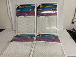 lot 28 image: 4 3M Filtrete 1500 High Performance Air Filters