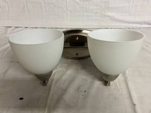 lot 43 image: 2 Preston Vanity Light Fixtures