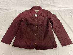 lot 59 image: Talbots Quiltted Snap-Front Jacket - Large