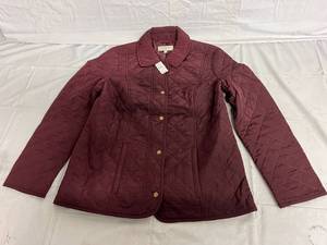 lot 60 image: Talbots Quiltted Snap-Front Jacket - XL