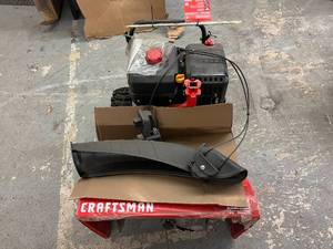 lot 2 image: Craftsman 357cc Three-Stage Snow Blower - 28 Clearing Width