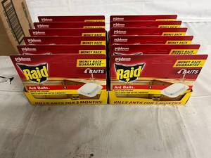 lot 182 image: 12 x 4 Packs of Raid Ant Baits