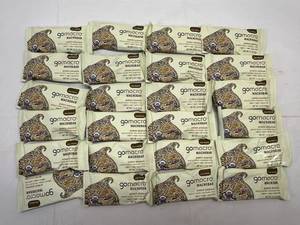 lot 164 image: MM. 24 Gomacro Protein Bars-Peanut Butter Chocolate Chip