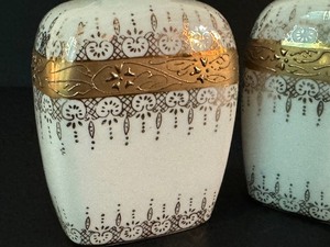 lot 192 image: Pair of Vintage Icice Bottles