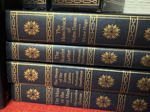 lot 133 image: 11 Volume Nelson Doubleday Books