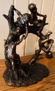 lot 120 image: Lovely Log Figurine with Children and Dog - Resin Friends Playing