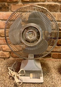 lot 87 image: Fan and Dish Fan Heater Duo