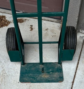 lot 410 image: Moving Dolly
