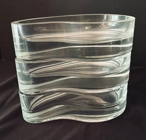 lot 372 image: Three LSA International Glass Bowls