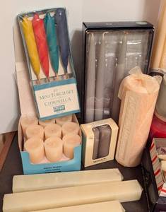 lot 300 image: New Decorative Candles
