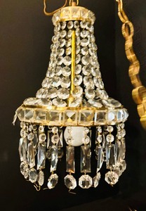 lot 254 image: Gorgeous Beaded Gold Chandelier