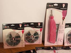 lot 218 image: I-Rock Heat Tool and Embellishments