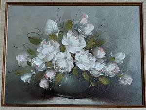 lot 19 image: Small Floral Oil Painting