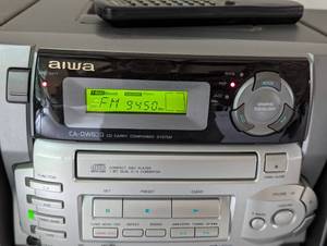 lot 49 image: Aiwa CA-DW630 CD Player