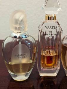 lot 58 image: Assorted Givenchy Womens Perfumes