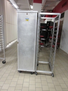 lot 609 image: CRES COR WARMER AND A ROLLING TRAY RACK