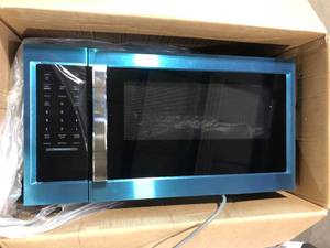 lot 23 image: Vissani 1.7 cu. ft. 1000-Watt Over the Range Microwave in Stainless Steel Customer Returns See Pictures