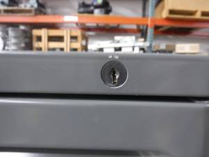 lot 7 image: Herman Miller TU-W Pull Freestanding Lateral Cabinet - Gray  With Key 