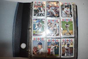 lot 10 image: Sport Card Collection