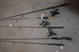 lot 40 image: Fishing Poles