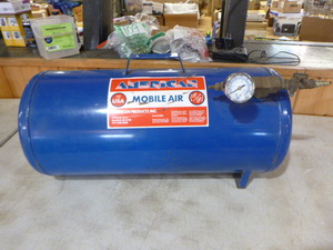 lot 32 image: American Mobile Air Tank