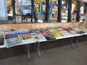 lot 52 image: Lot of LPs and 45 Records