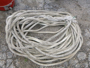 lot 20 image: Rope
