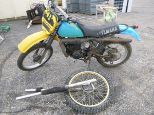 lot 103 image: Yamaha Dirt Bike