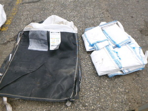 lot 109 image: Lot of Construction Bags