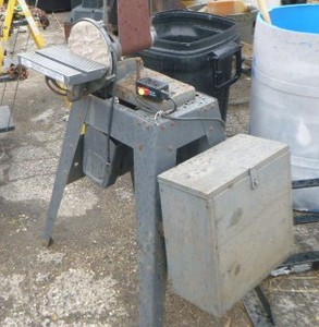 lot 138 image: Craftsman Sander